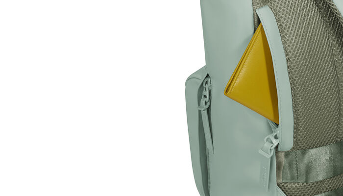 Skjult lomme på baksiden