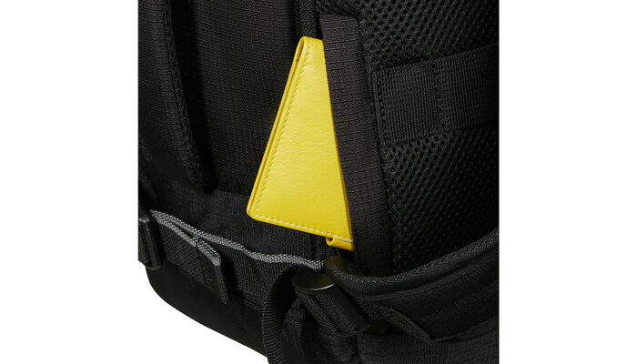 Skjult lomme på baksiden