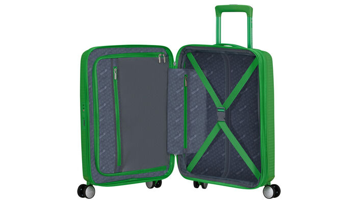 Innvendig organisering med en ekstra lomme med glidelås