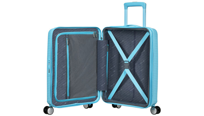 Innvendig organisering med en ekstra lomme med glidelås