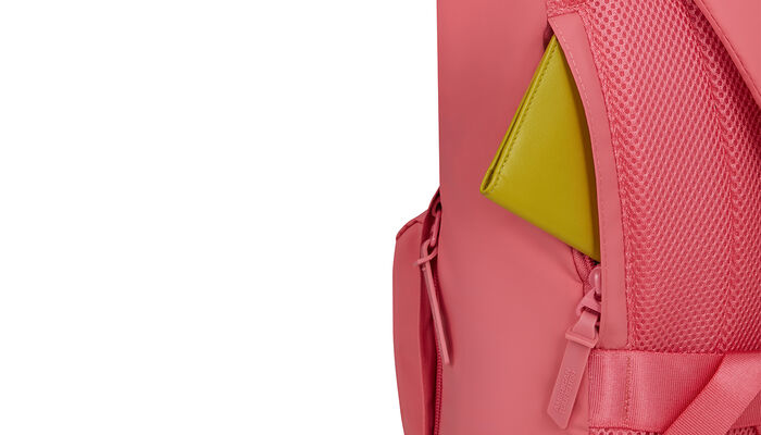 Skjult lomme på baksiden