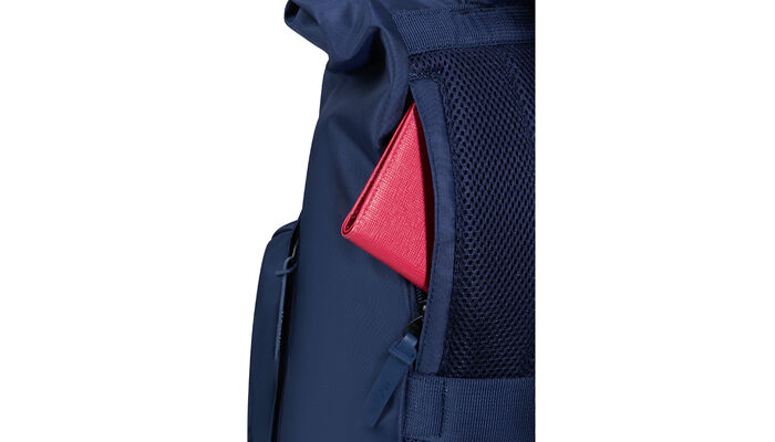 Skjult lomme på baksiden