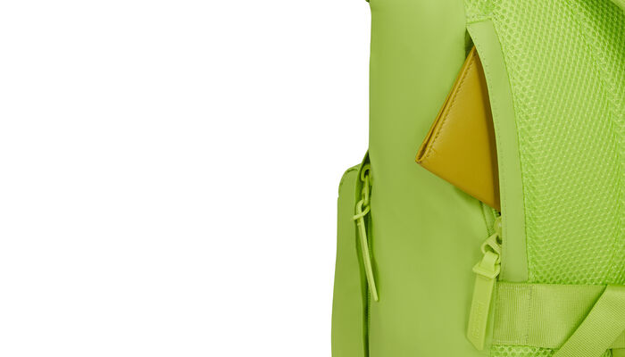 Skjult lomme på baksiden