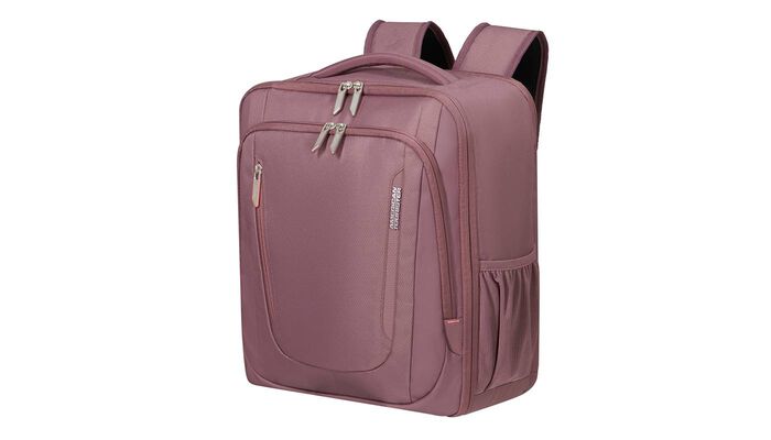 Oppfyller kravene til størrelse for gratis håndbagasje om bord hos Ryanair og Wizz Air