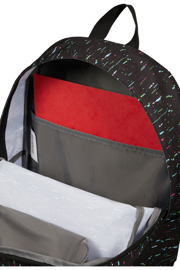 American Tourister Urban Groove Ug Lifestyle Bp 1  Glitch American Tourister Urban Groove Ug Lifestyle Bp 1  Glitch