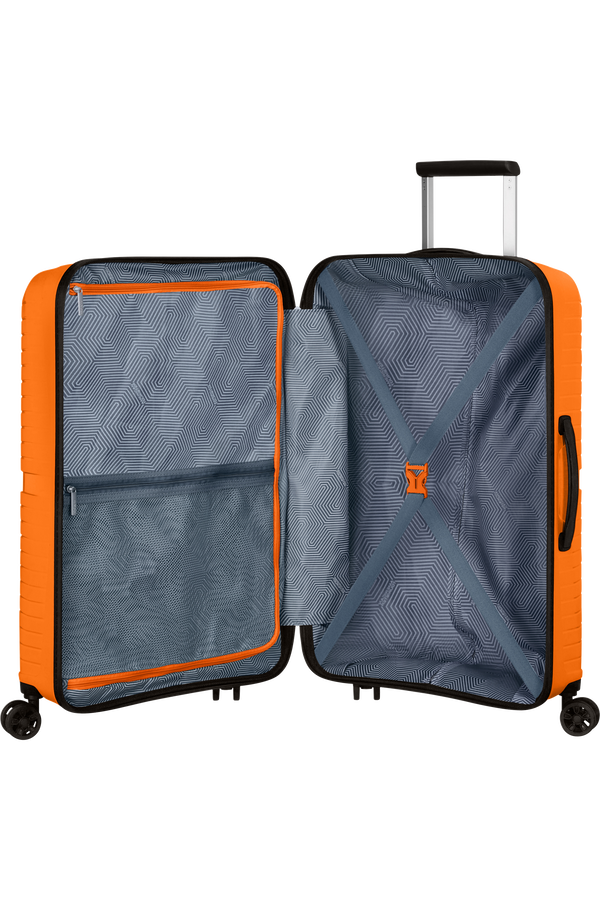 American Tourister Airconic Spinner 67cm  Mango Orange American Tourister Airconic Spinner 67cm  Mango Orange