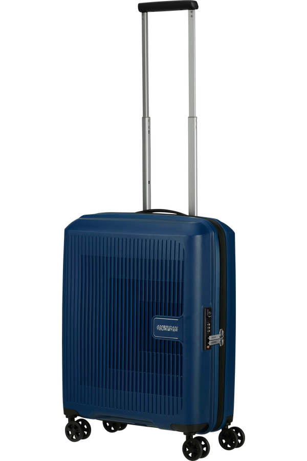 American Tourister Aerostep Spinner 55/20 Exp Tsa 55cm  Marineblå American Tourister Aerostep Spinner 55/20 Exp Tsa 55cm  Marineblå