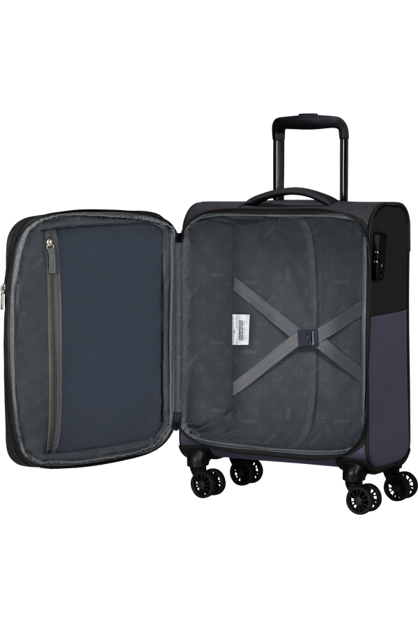 American Tourister Daring Dash Spinner Expandable TSA S  Svart/Gr&aring;