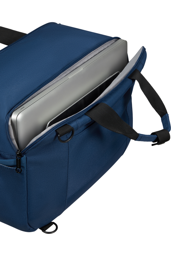 American Tourister UpBeat 3-Way Boarding Bag  Marinebl&aring;