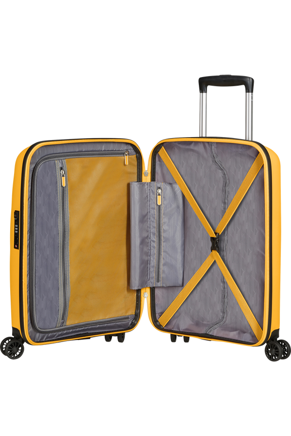American Tourister Bon Air Dlx Spinner TSA 55cm  Light Yellow American Tourister Bon Air Dlx Spinner TSA 55cm  Light Yellow