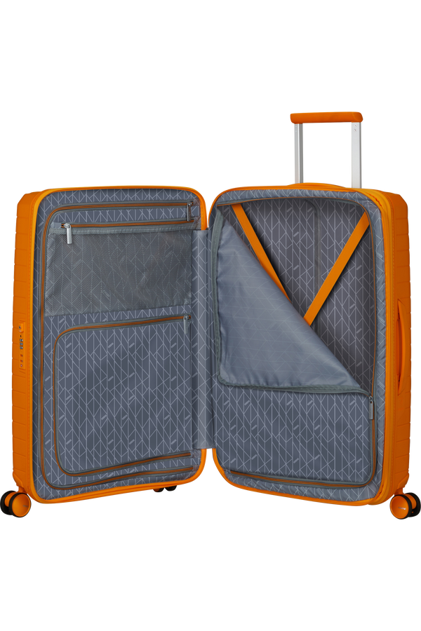 American Tourister Fastforward Spinner 68/25 TSA EXP 68cm  Radiant Orange American Tourister Fastforward Spinner 68/25 TSA EXP 68cm  Radiant Orange