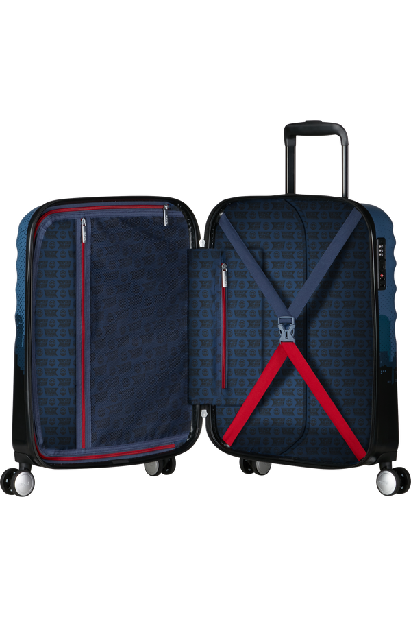 American Tourister Disney Wavebreaker Spinner TSA MARVEL Fl 55cm  Captain America City American Tourister Disney Wavebreaker Spinner TSA MARVEL Fl 55cm  Captain America City